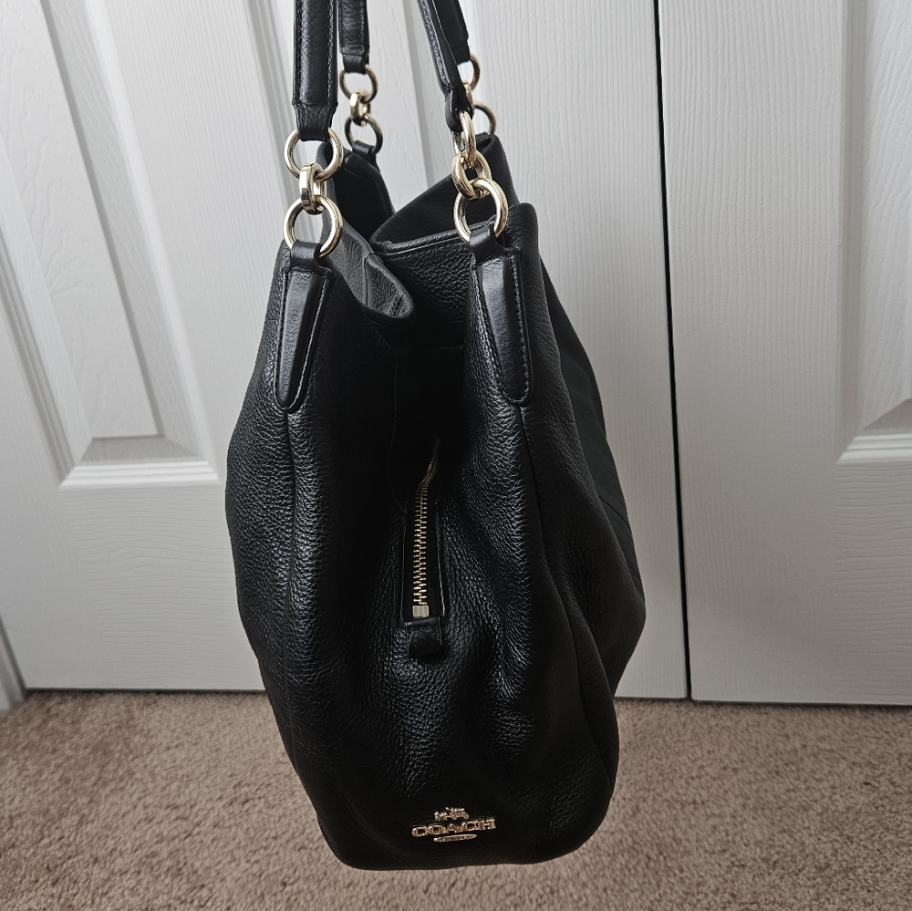 VTG Coach Black Pebbled Leather Madison Phoebe Shoulder Bag Handbag Gold Accents